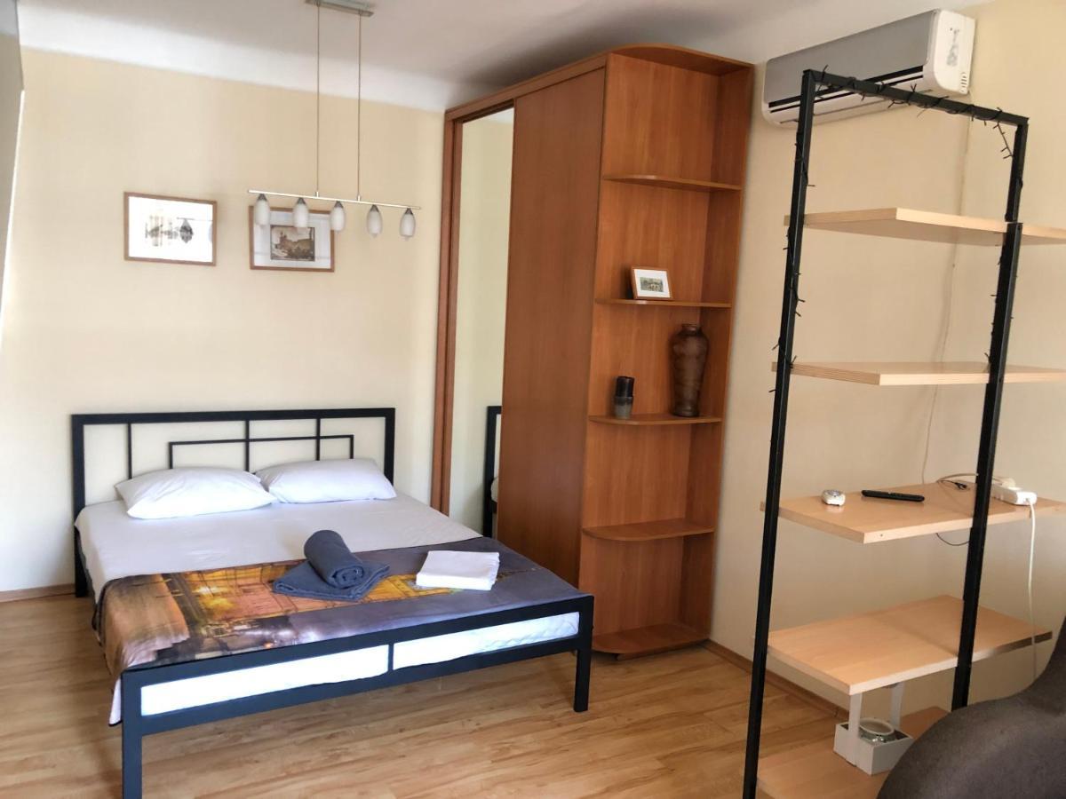 Doba In Ua Starokazatskay * Dnipro